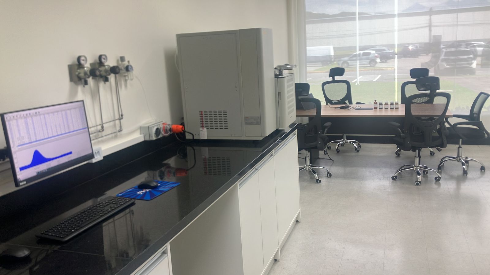Showroom DumasLab - analisador Dumas CKIC 5E-TCN2200 em Joinville/SC