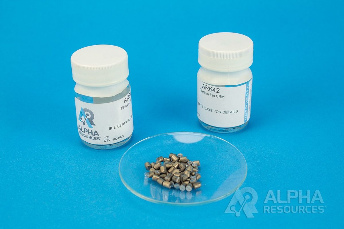 MRC O e H em titânio (O 0,0453%, H 0,0046%), pino 0,1 g AR642 Alpha Resources